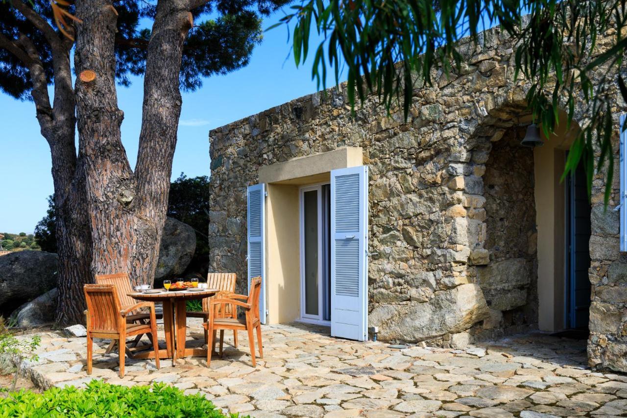 U Piazzale Villa Santa-Reparata-di-Balagna Exterior foto